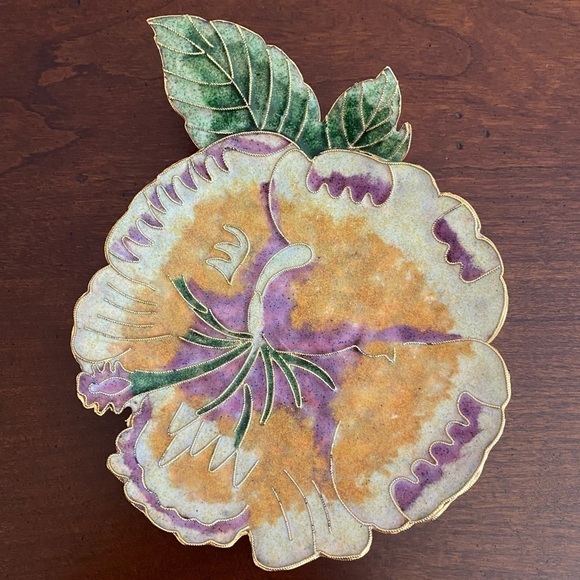 Enamel Trinket Dish Trimmed In Gold - Picture 1 of 5